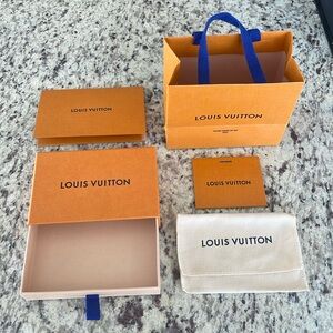 Louis Vuitton Orange and Blue Gift Set